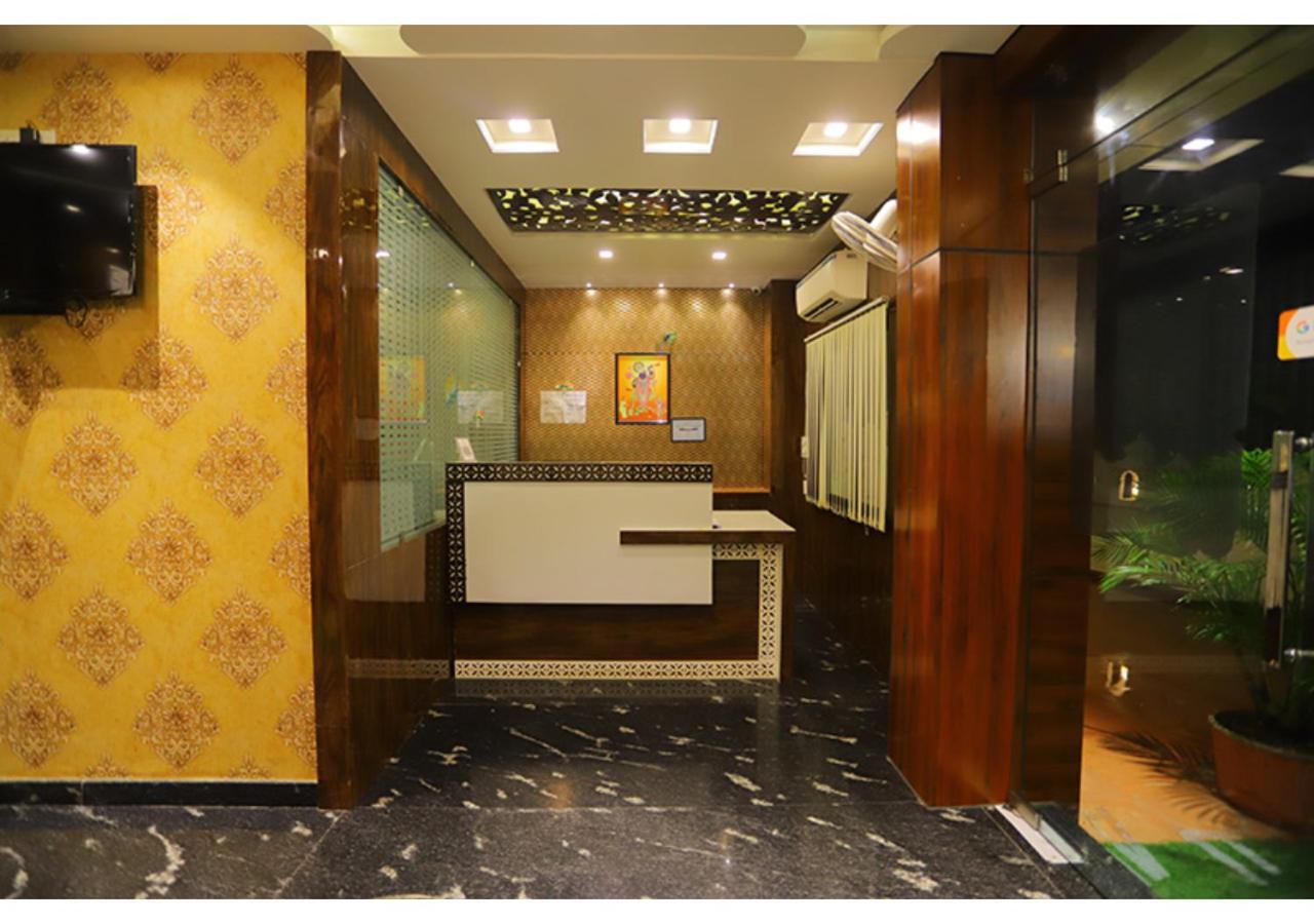 Hotel Raha Udaipur Buitenkant foto